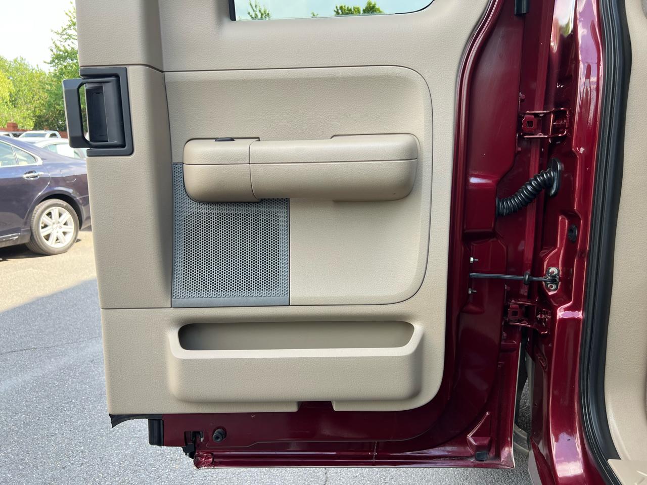 Ford F-150 XLT SuperCab Long Bed 4WD 2005