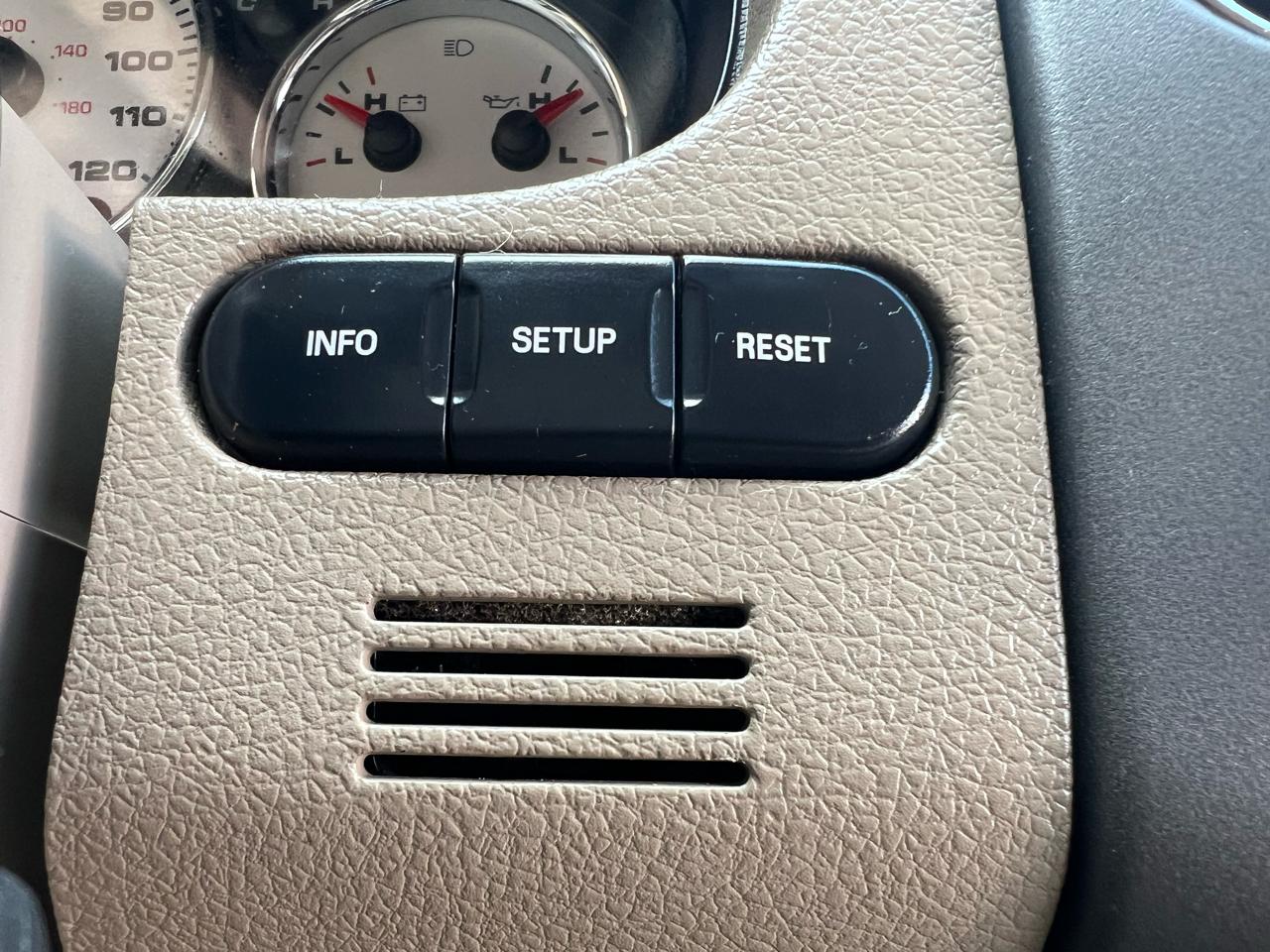 Ford F-150 XLT SuperCab Long Bed 4WD 2005