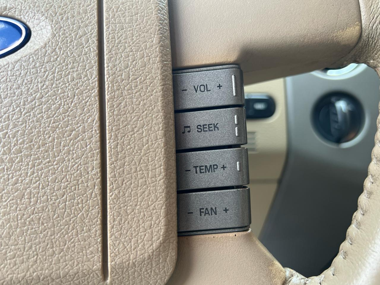 Ford F-150 XLT SuperCab Long Bed 4WD 2005