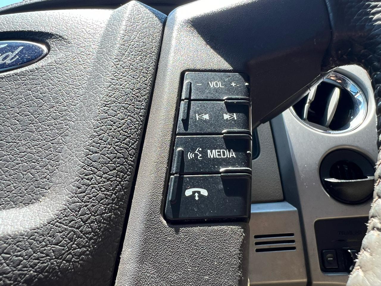 Ford F-150 Lariat SuperCrew 5.5-ft. Bed 2WD 2010
