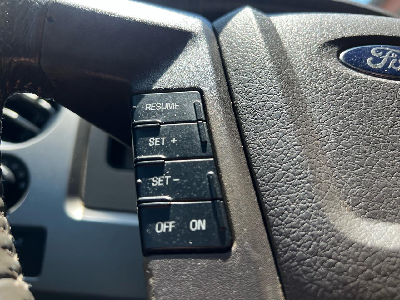 Ford F-150 Lariat SuperCrew 5.5-ft. Bed 2WD 2010