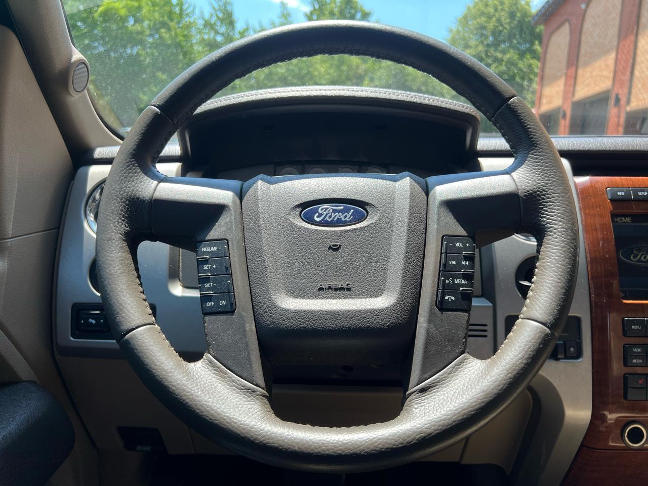 Ford F-150 Lariat SuperCrew 5.5-ft. Bed 2WD 2010