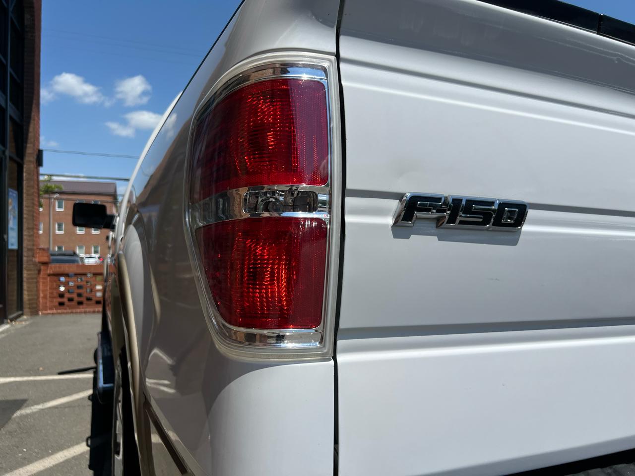 Ford F-150 Lariat SuperCrew 5.5-ft. Bed 2WD 2010