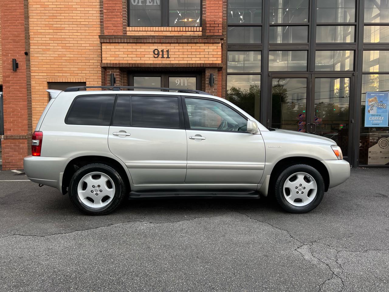 Toyota Highlander V6 4WD 2004