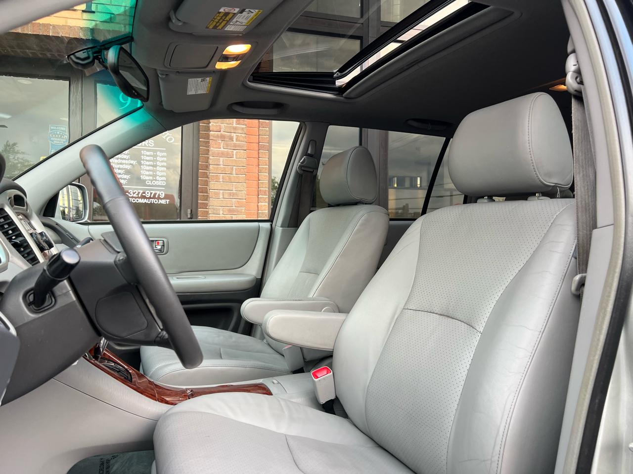 Toyota Highlander V6 4WD 2004