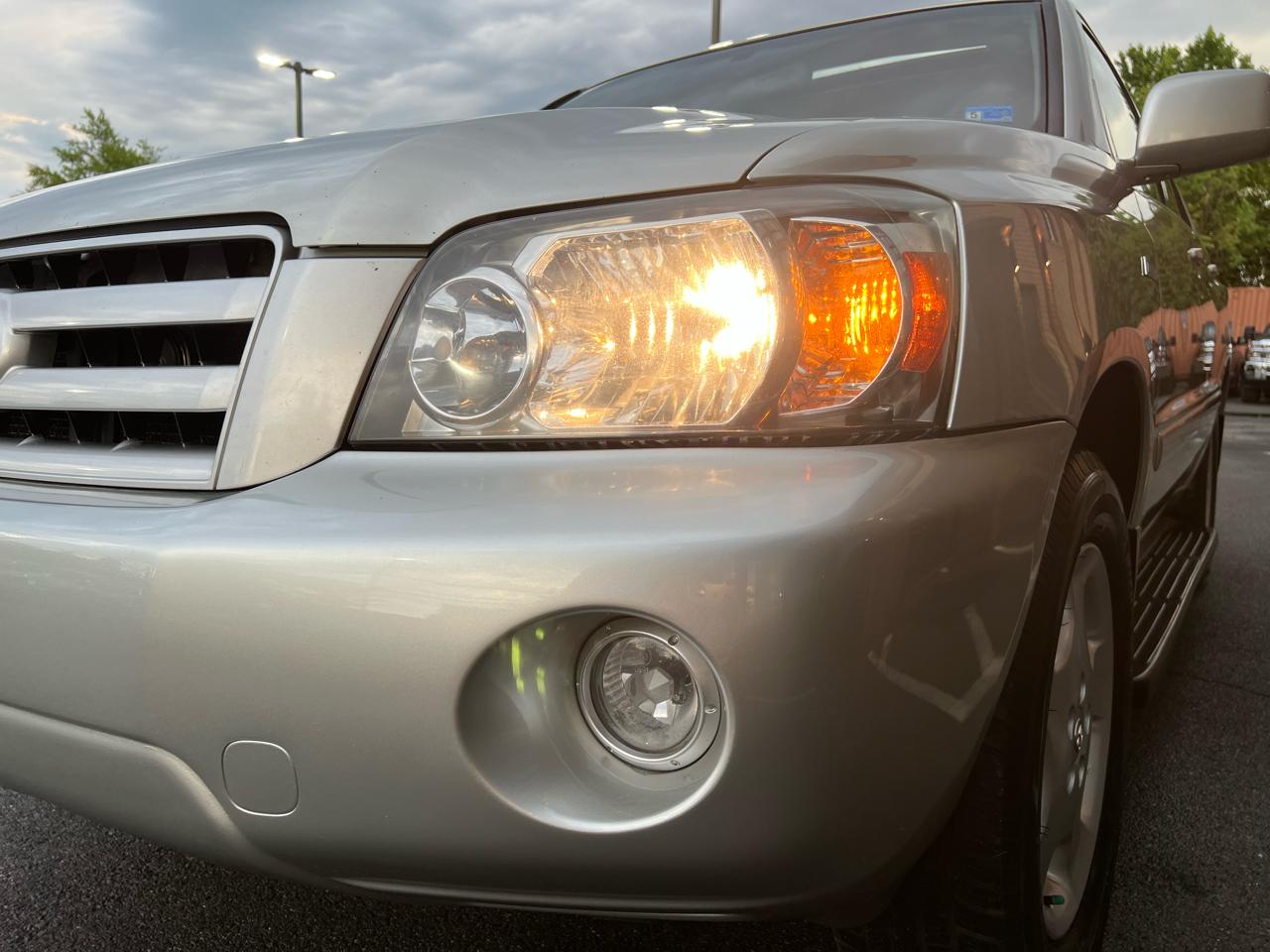 Toyota Highlander V6 4WD 2004