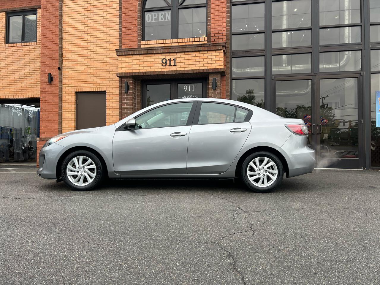Mazda MAZDA3 I Grand Touring 4-Door 2012