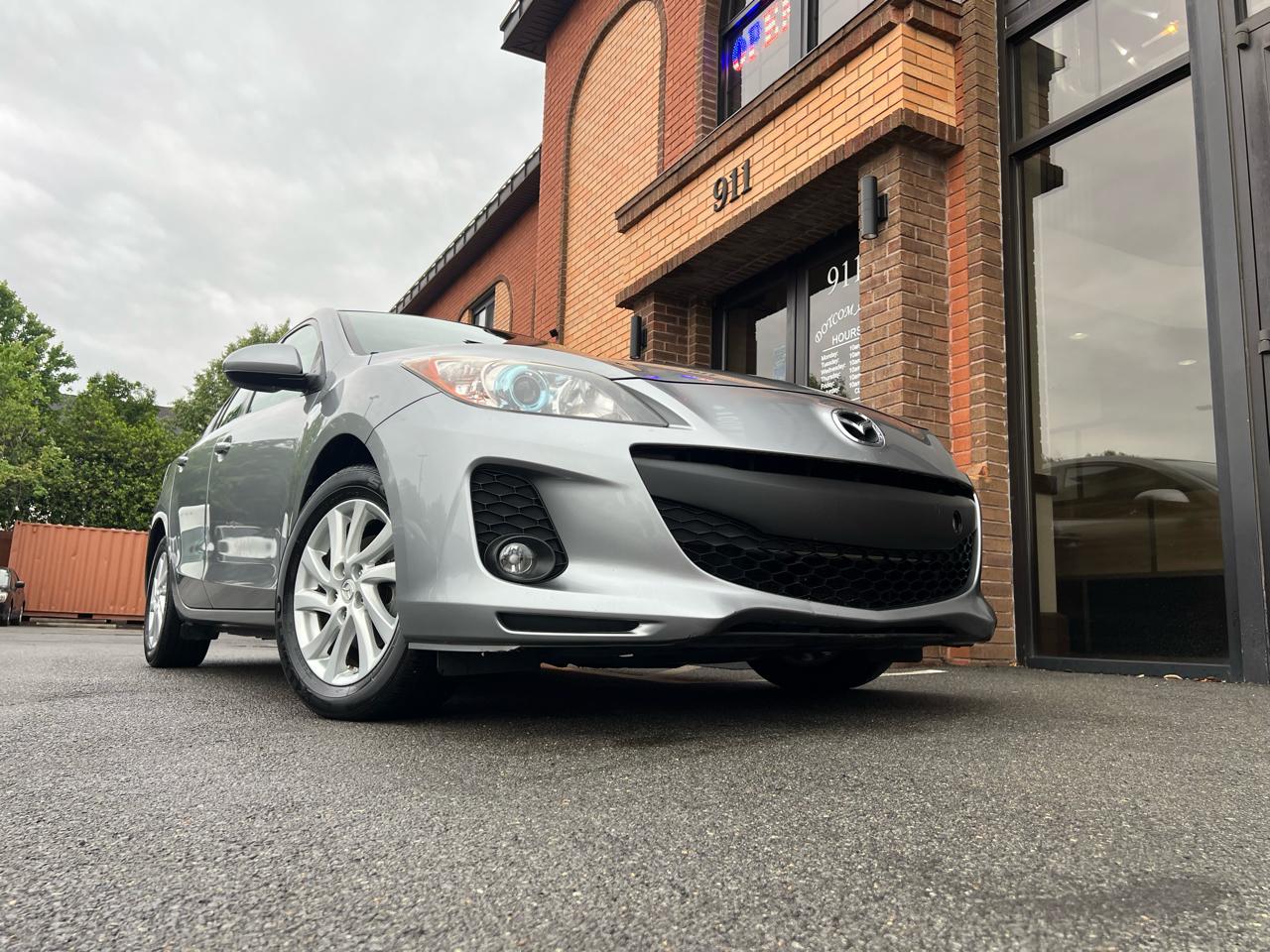 Mazda MAZDA3 I Grand Touring 4-Door 2012