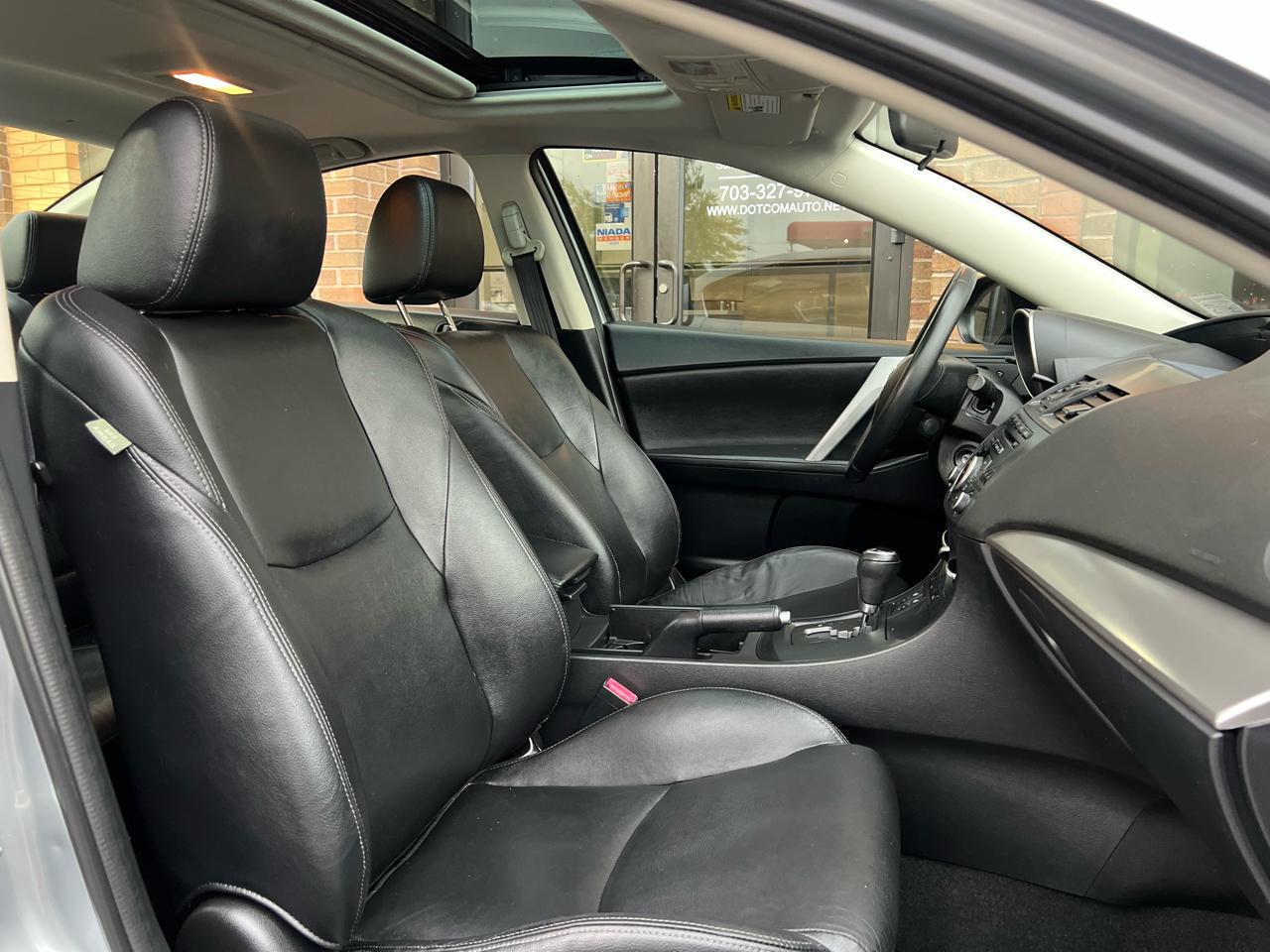 Mazda MAZDA3 I Grand Touring 4-Door 2012