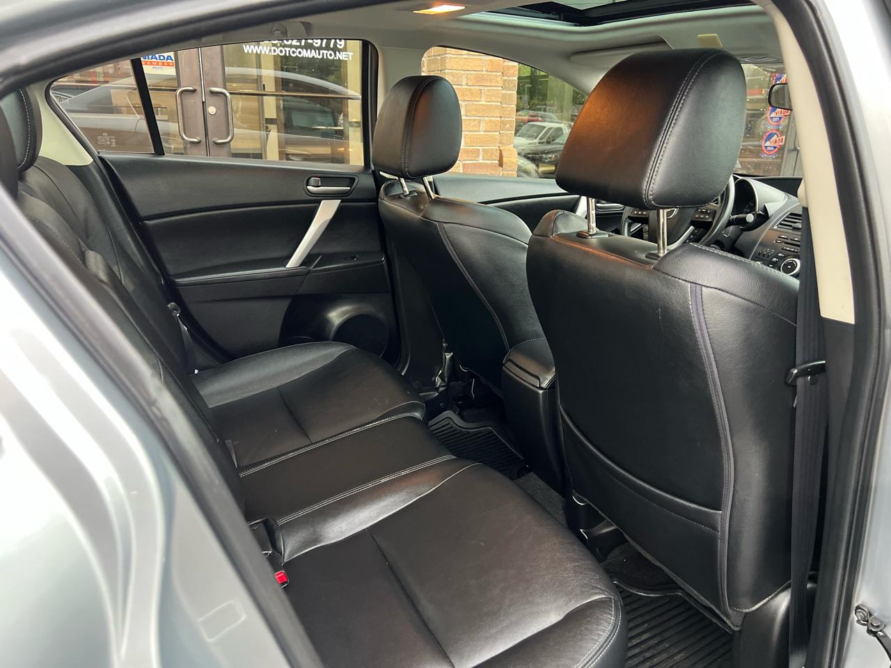 Mazda MAZDA3 I Grand Touring 4-Door 2012