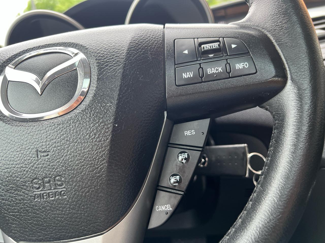 Mazda MAZDA3 I Grand Touring 4-Door 2012