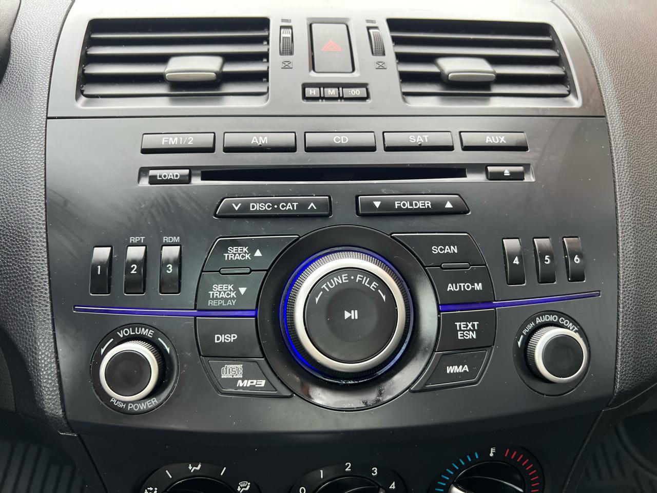 Mazda MAZDA3 I Grand Touring 4-Door 2012