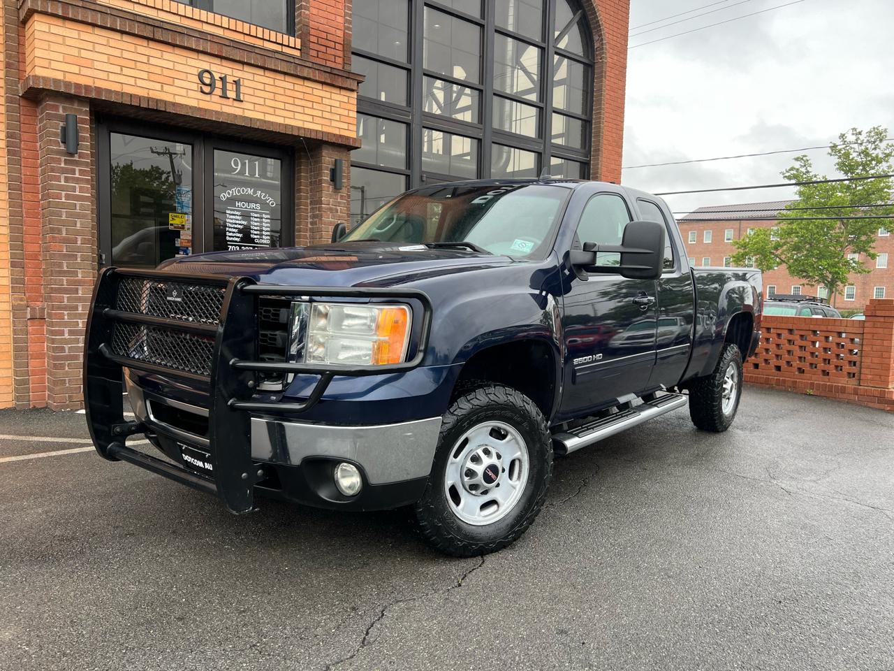 GMC Sierra 2500HD SLT Ext. Cab 4WD 2011