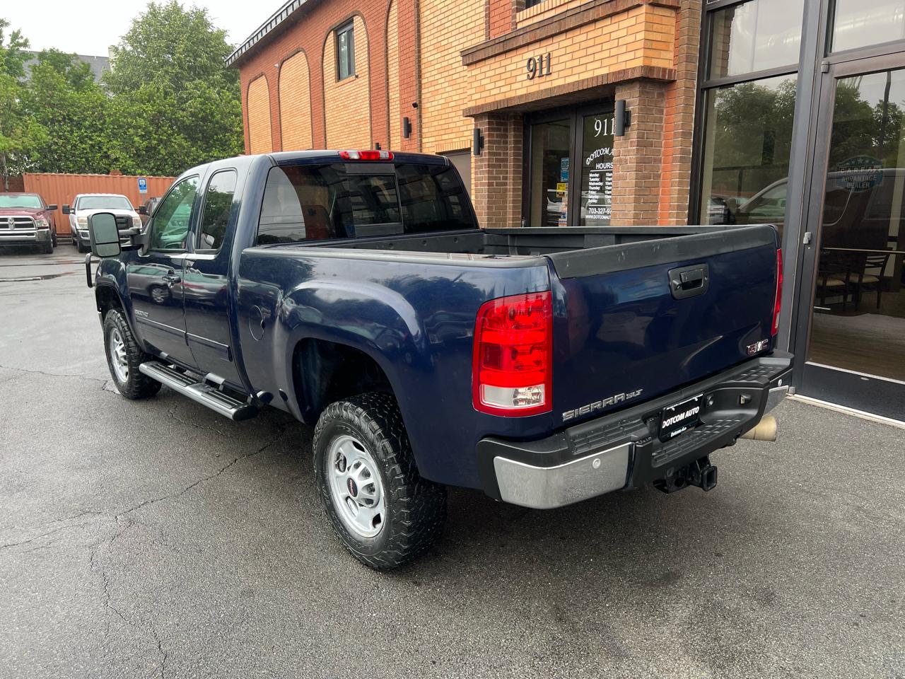 GMC Sierra 2500HD SLT Ext. Cab 4WD 2011