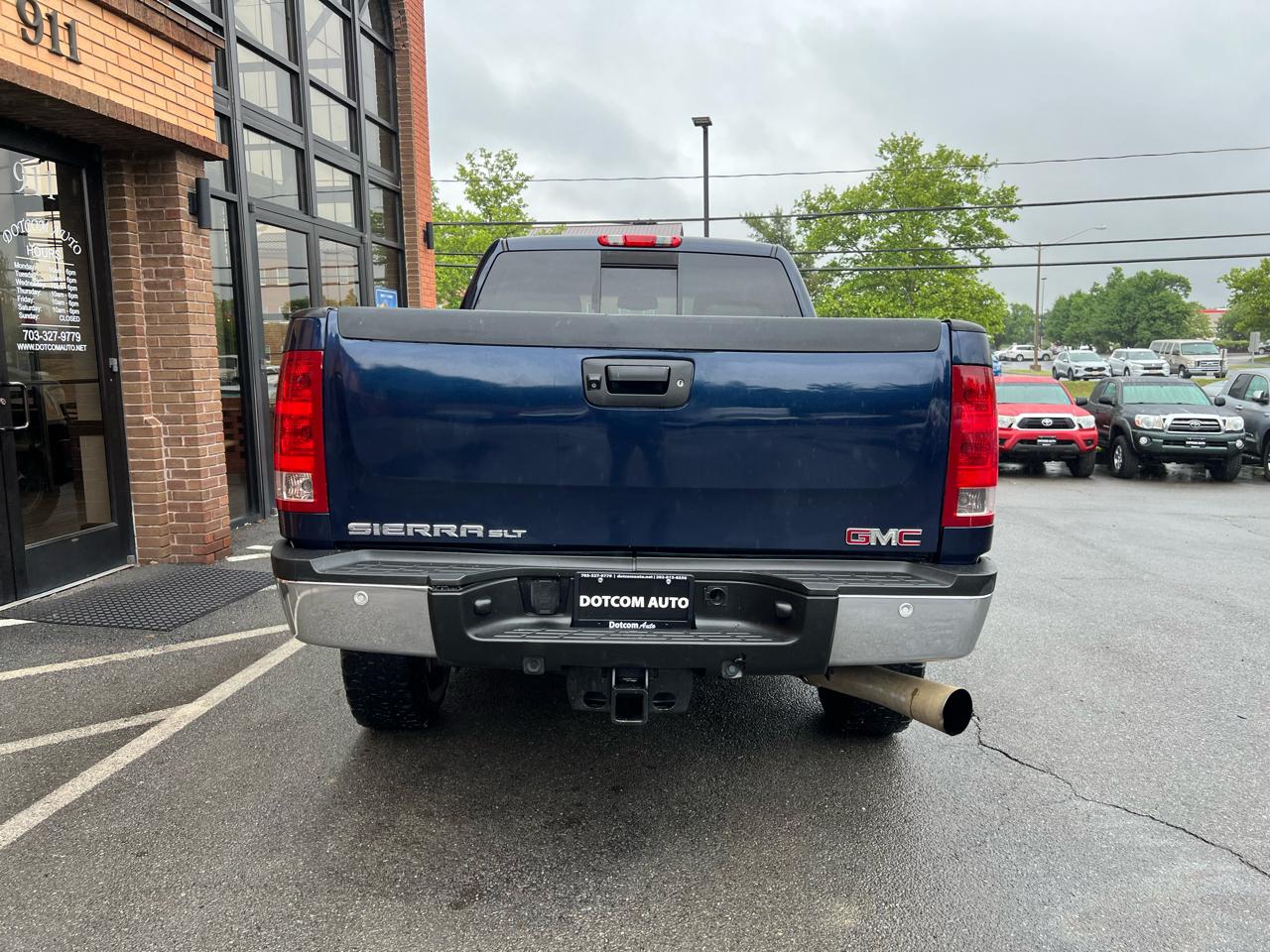 GMC Sierra 2500HD SLT Ext. Cab 4WD 2011