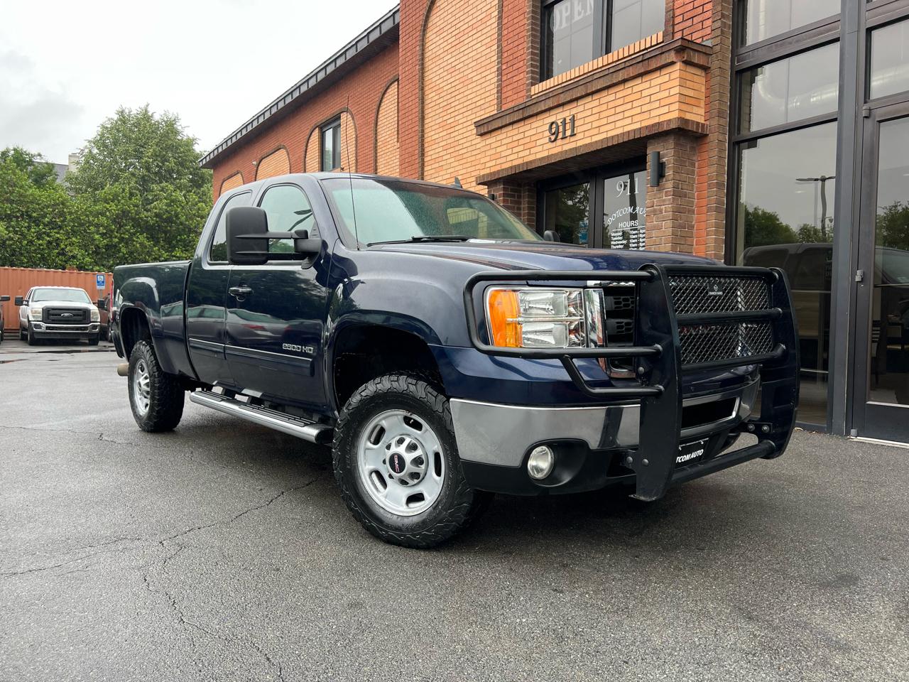 GMC Sierra 2500HD SLT Ext. Cab 4WD 2011
