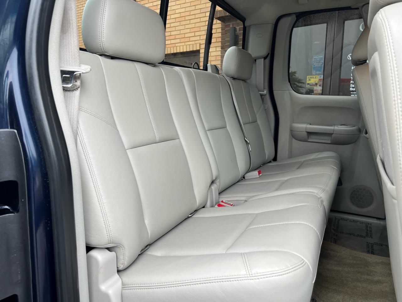 GMC Sierra 2500HD SLT Ext. Cab 4WD 2011