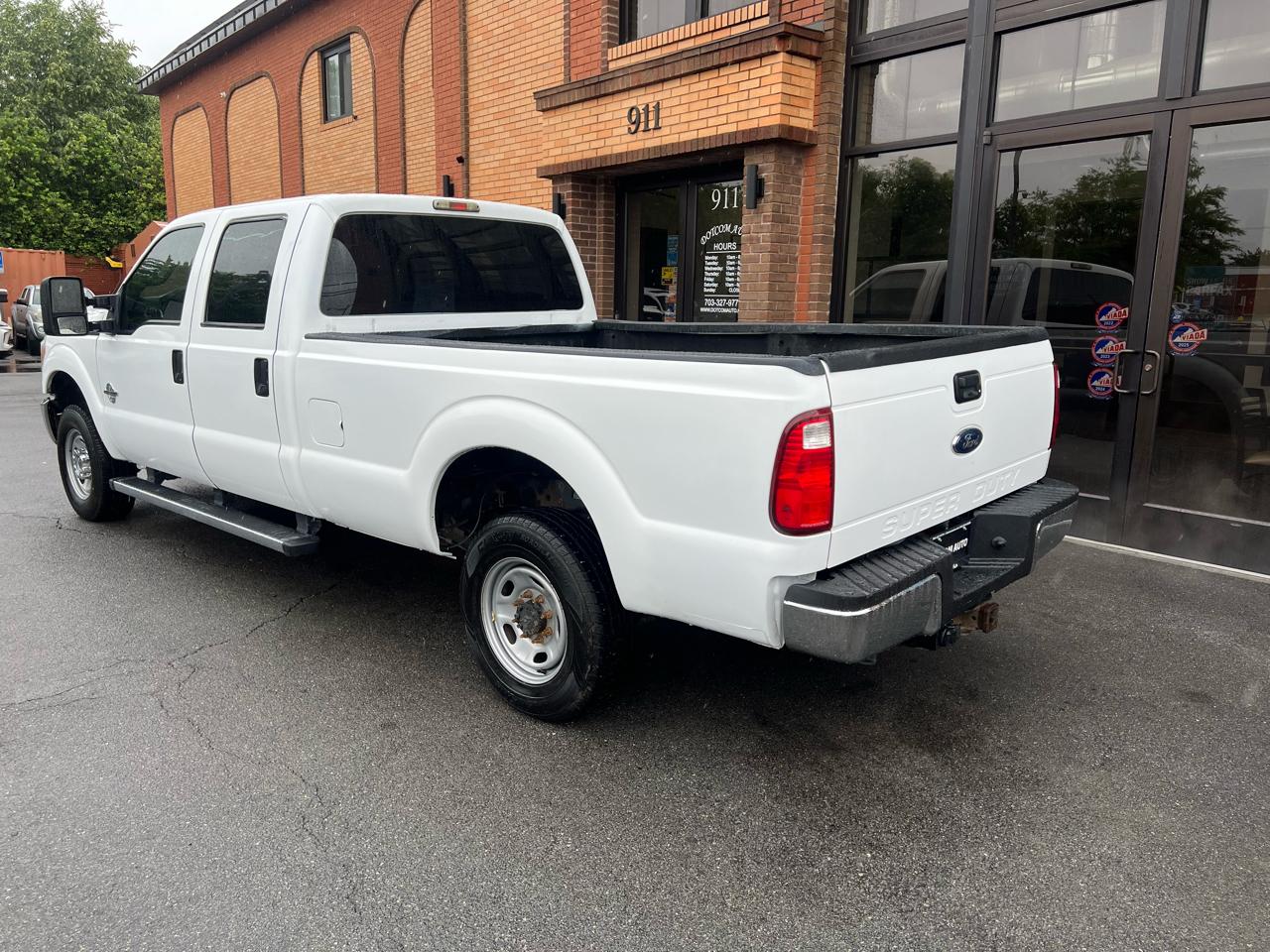 Ford F-250 SD XLT Crew Cab Long Bed 4WD 2015