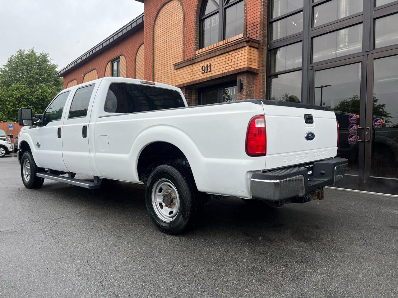 Ford F-250 SD XLT Crew Cab Long Bed 4WD 2015