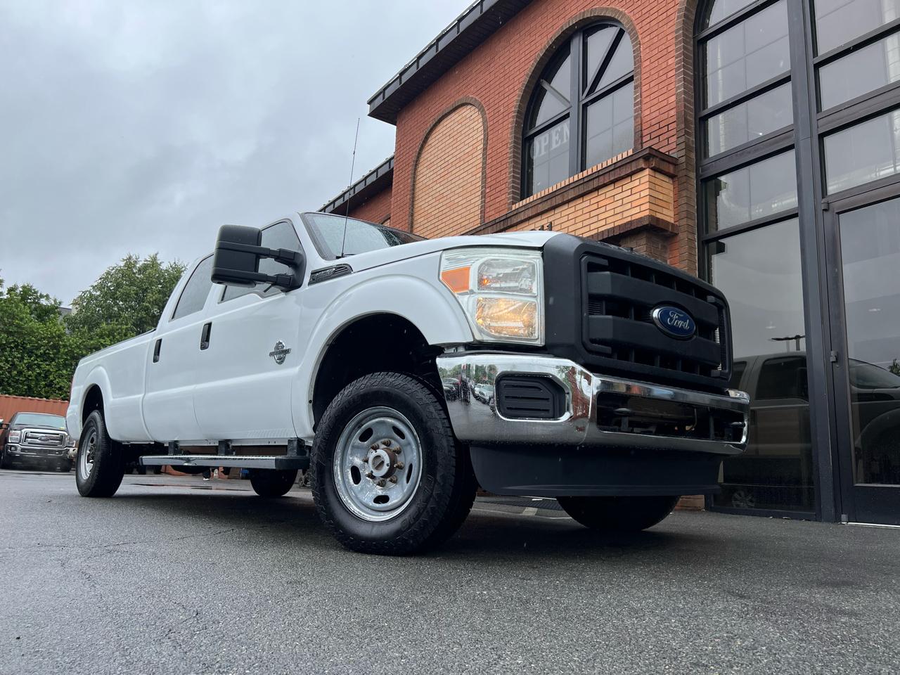 Ford F-250 SD XLT Crew Cab Long Bed 4WD 2015