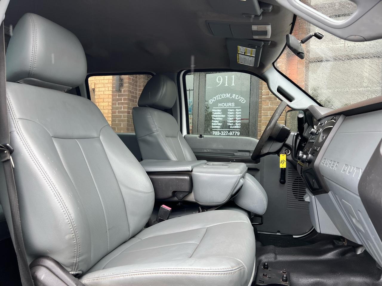 Ford F-250 SD XLT Crew Cab Long Bed 4WD 2015