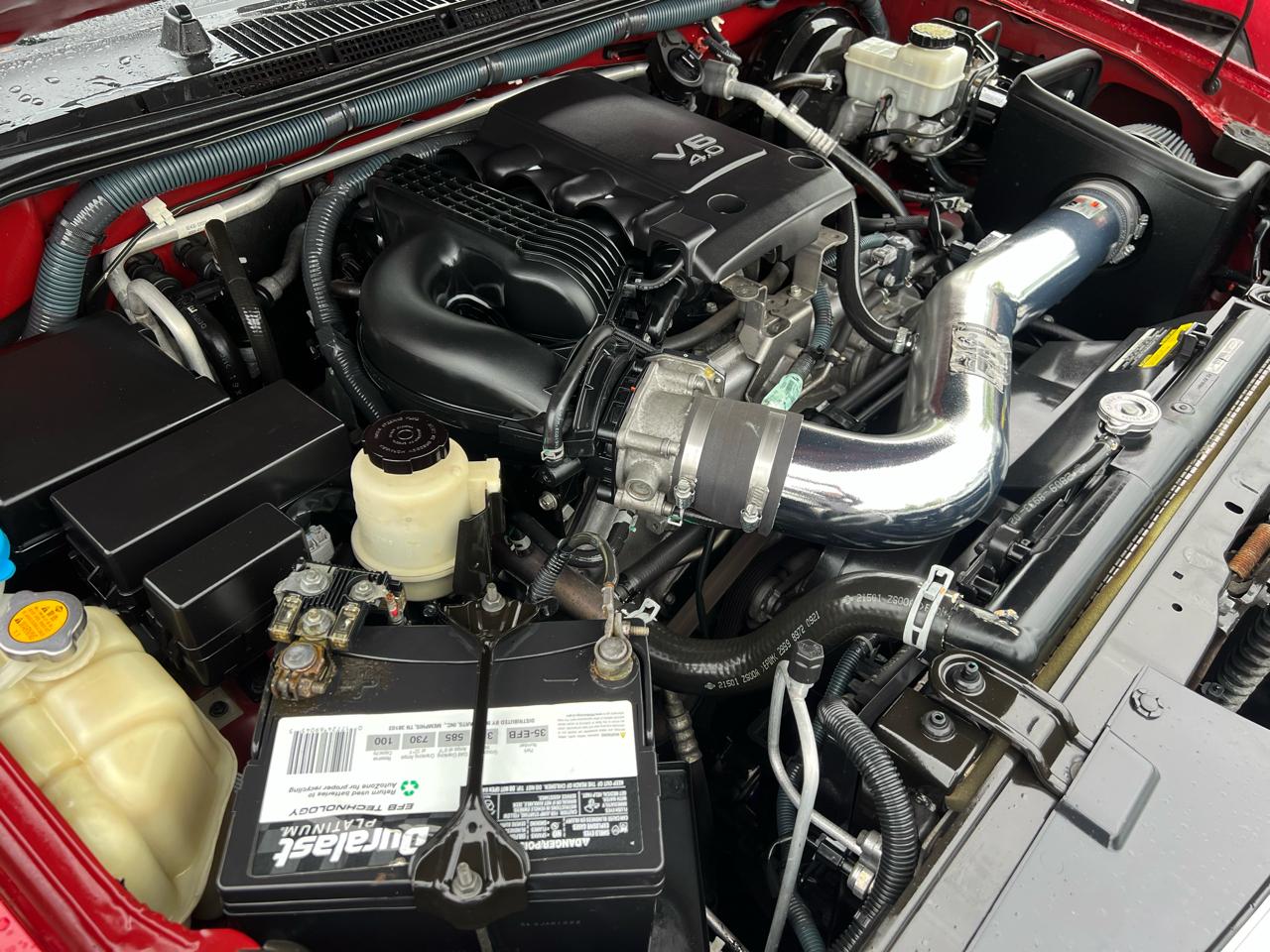Nissan Pathfinder LE 4WD 2010