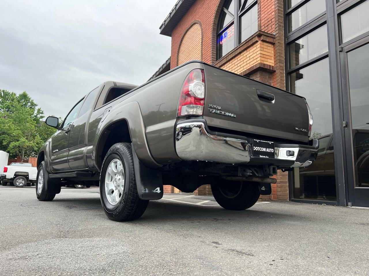 Toyota Tacoma Access Cab V6 Auto 4WD 2012