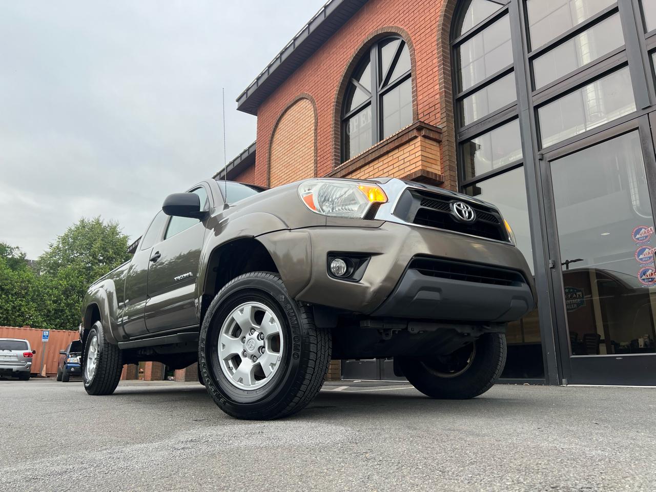 Toyota Tacoma Access Cab V6 Auto 4WD 2012