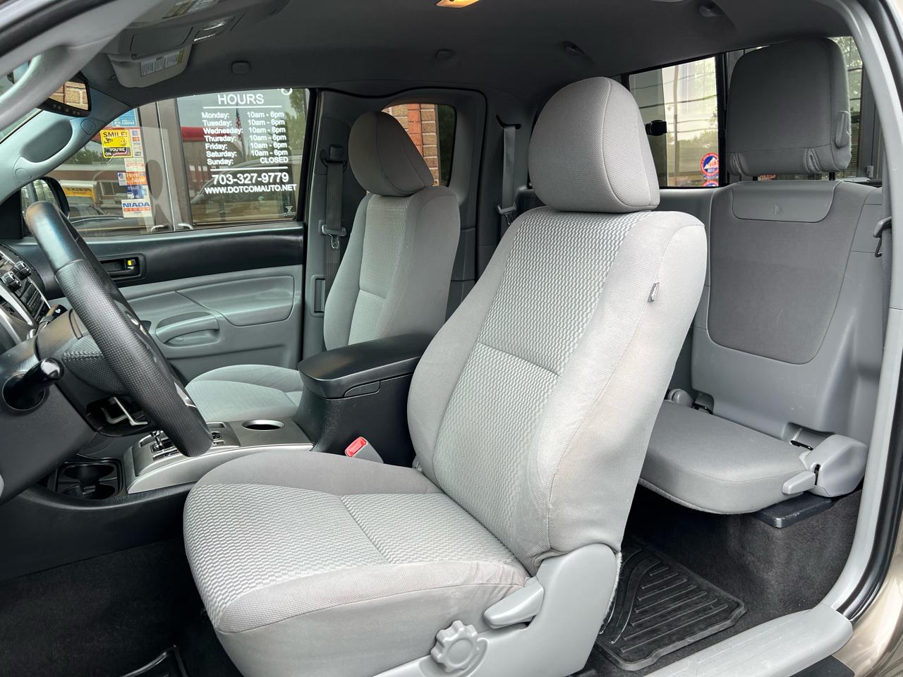 Toyota Tacoma Access Cab V6 Auto 4WD 2012