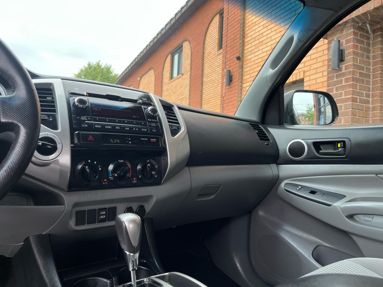 Toyota Tacoma Access Cab V6 Auto 4WD 2012
