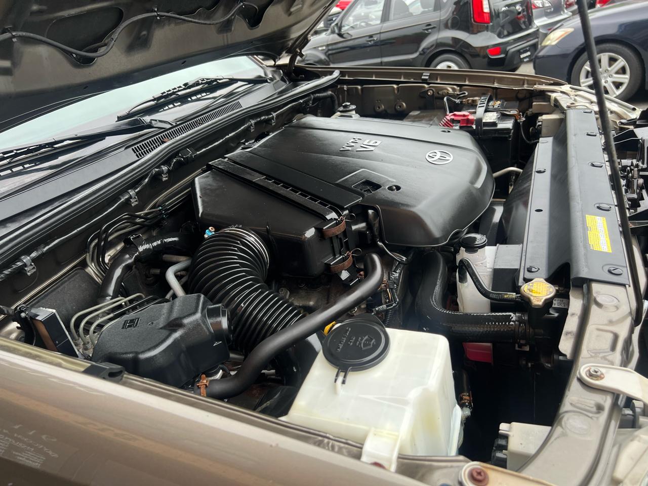 Toyota Tacoma Access Cab V6 Auto 4WD 2012