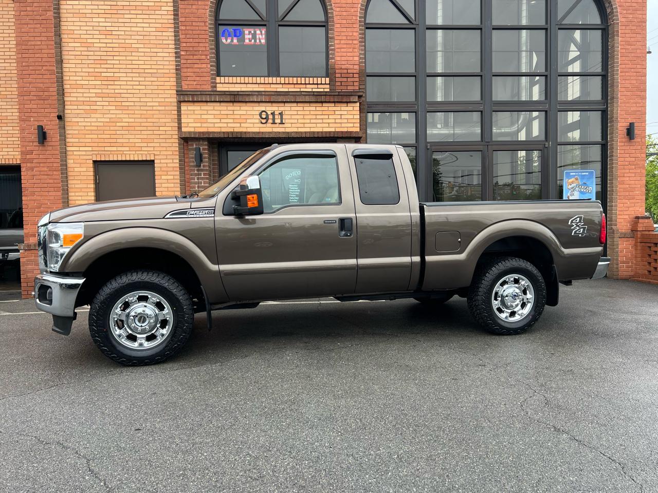 Ford F-250 SD XLT SuperCab 4WD 2016