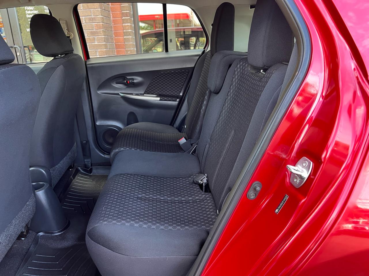 Scion xD 5-Door Hatchback 4-Spd AT 2014