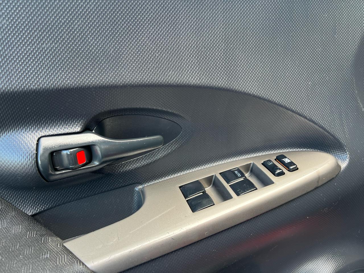 Scion xD 5-Door Hatchback 4-Spd AT 2014
