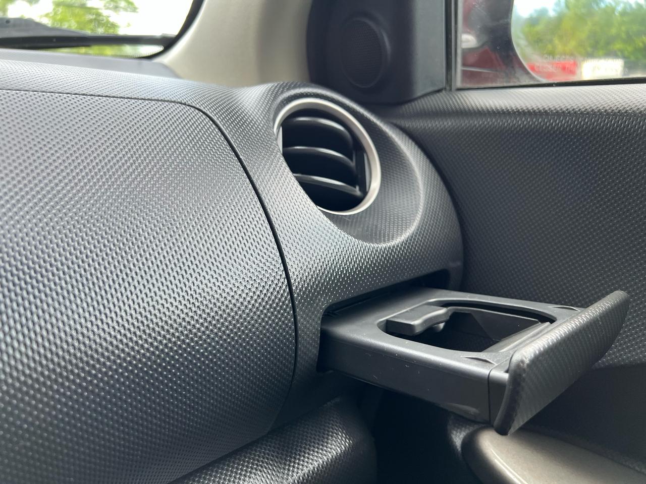Scion xD 5-Door Hatchback 4-Spd AT 2014