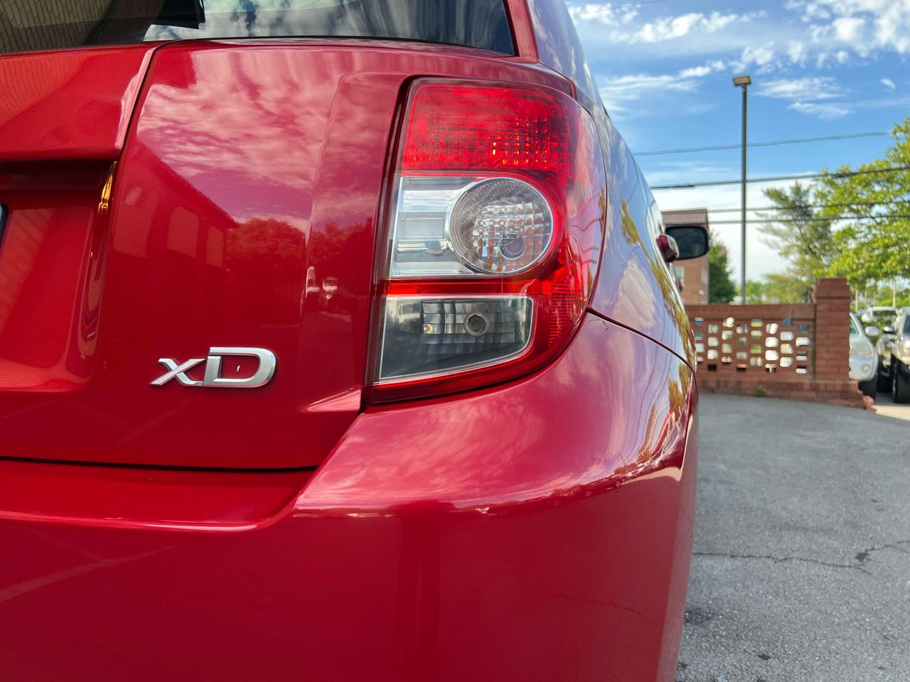 Scion xD 5-Door Hatchback 4-Spd AT 2014