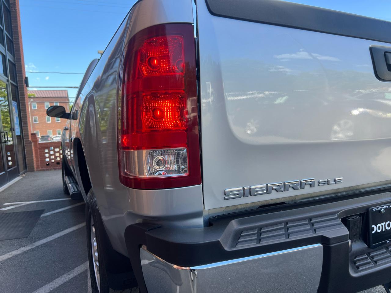 GMC Sierra 2500HD SLE Ext. Cab 4WD 2010