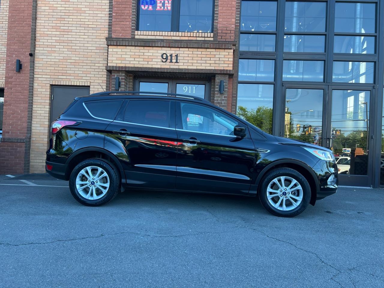 Ford Escape SEL 4WD 2018