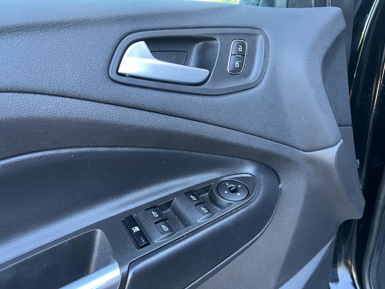 Ford Escape SEL 4WD 2018