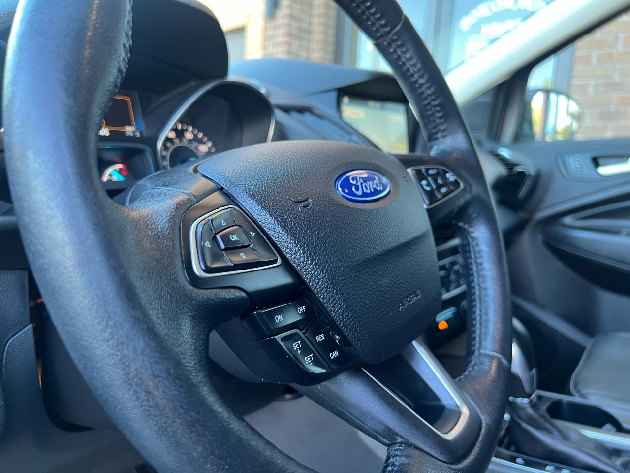Ford Escape SEL 4WD 2018