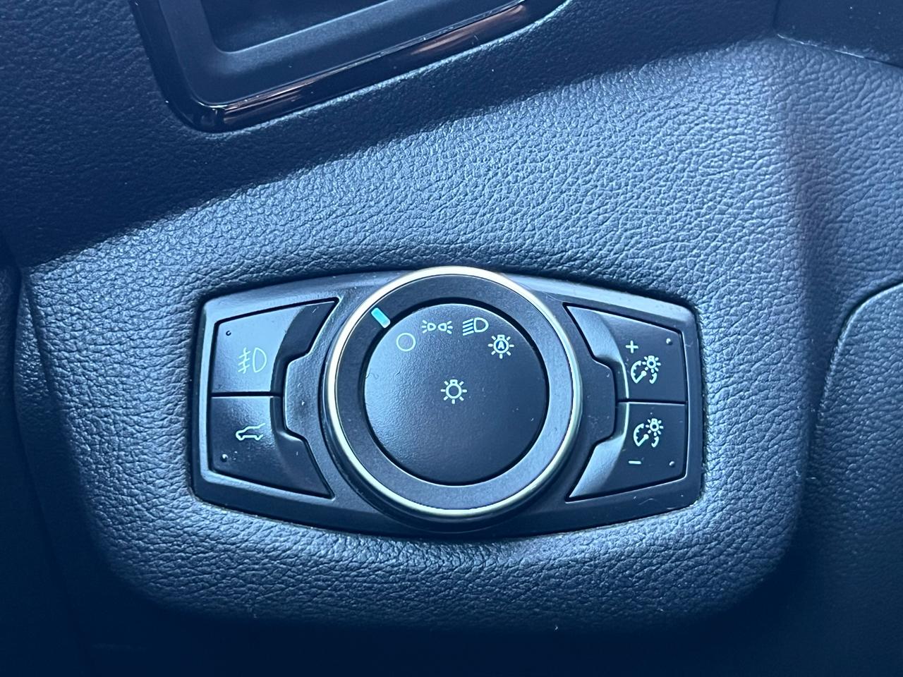 Ford Escape SEL 4WD 2018
