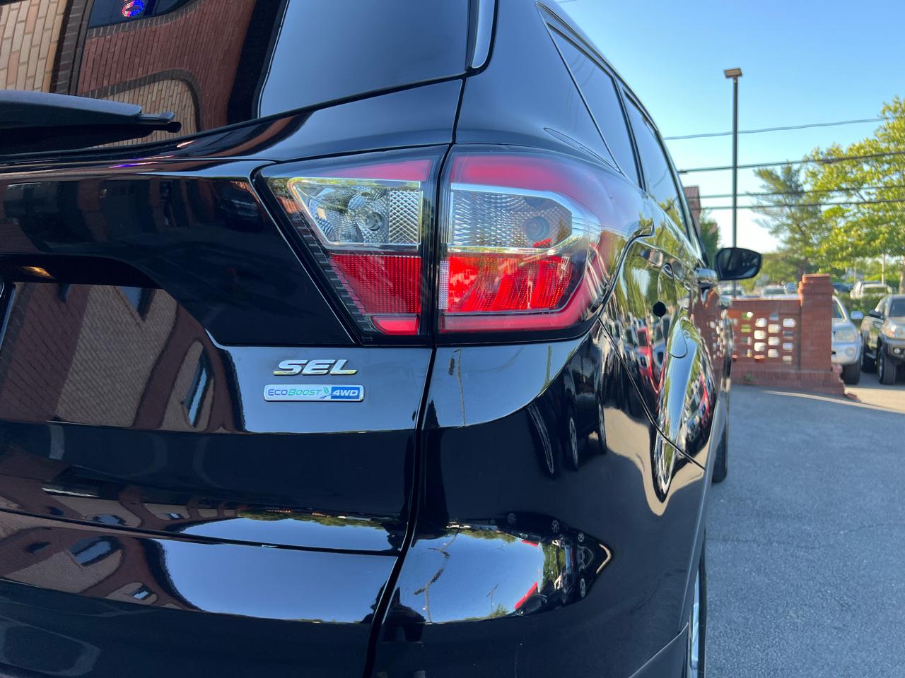 Ford Escape SEL 4WD 2018
