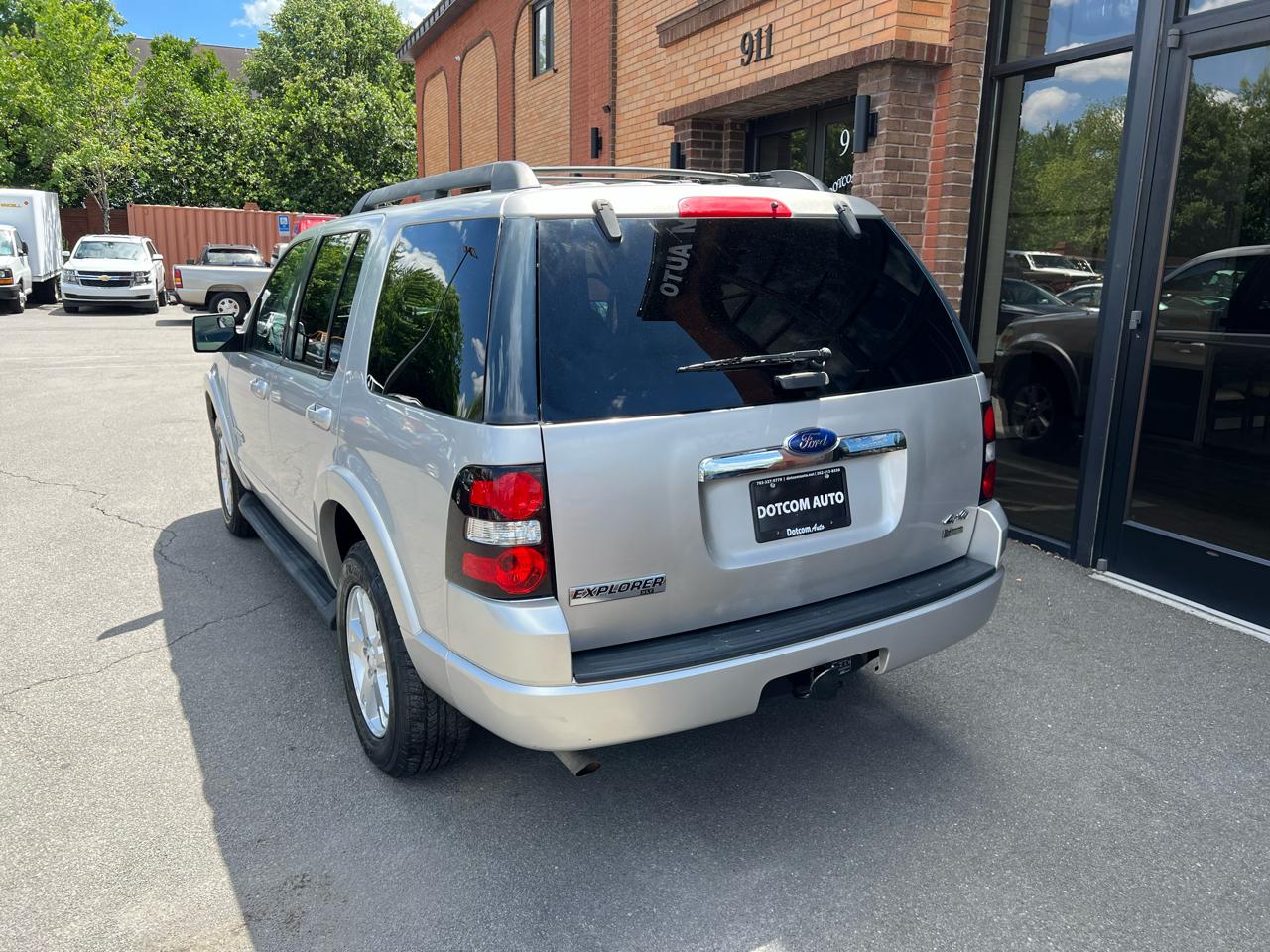 Ford Explorer XLT 4.0L 4WD 2008