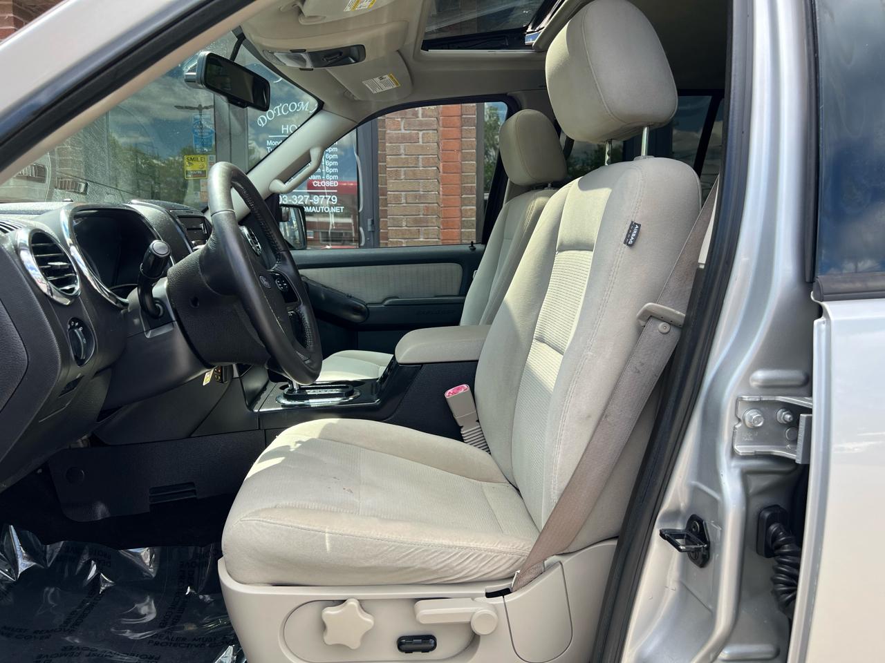 Ford Explorer XLT 4.0L 4WD 2008