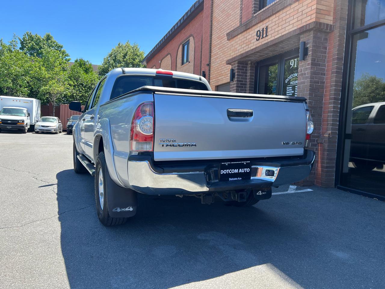 Toyota Tacoma Double Cab V6 4WD 2010