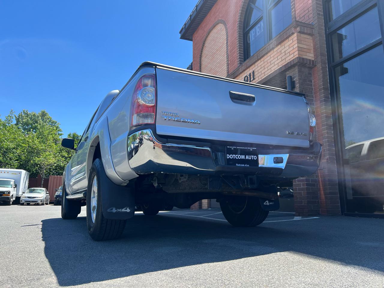 Toyota Tacoma Double Cab V6 4WD 2010