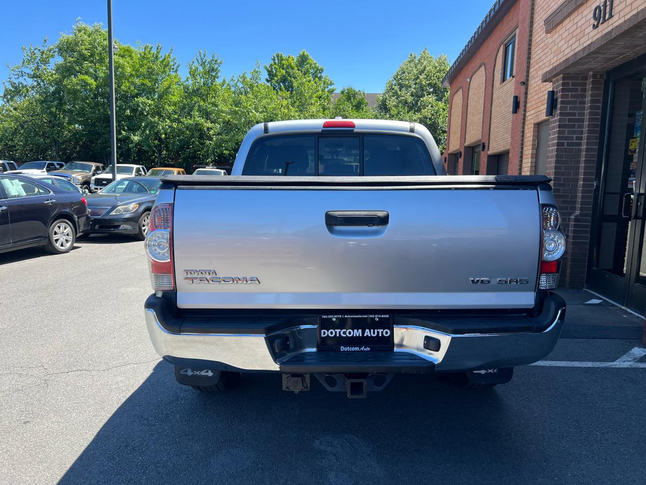 Toyota Tacoma Double Cab V6 4WD 2010