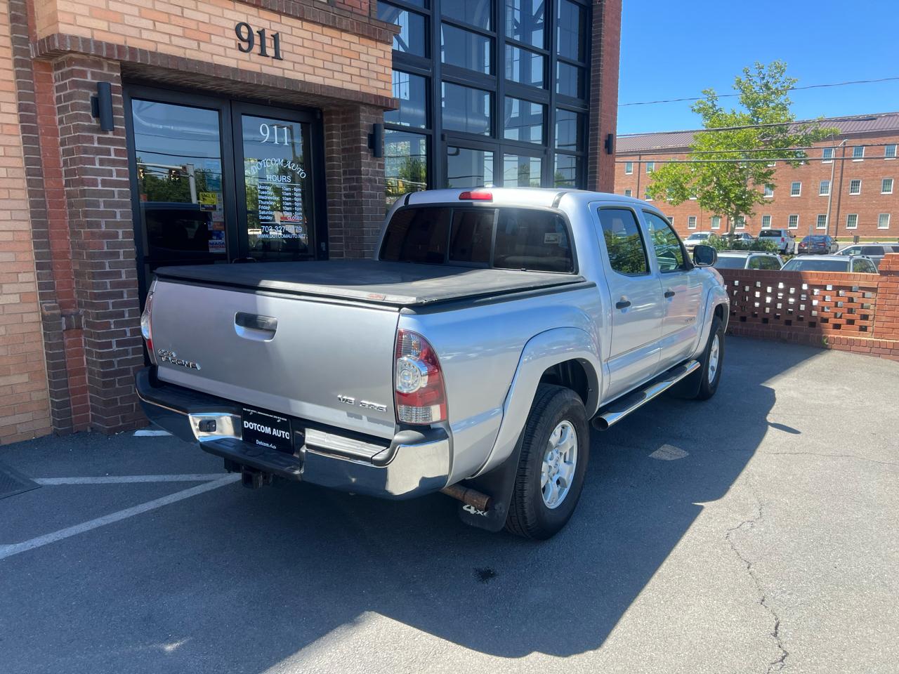 Toyota Tacoma Double Cab V6 4WD 2010