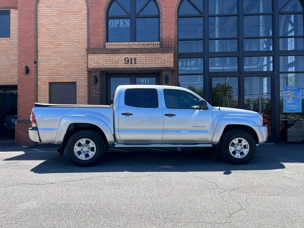 Toyota Tacoma Double Cab V6 4WD 2010