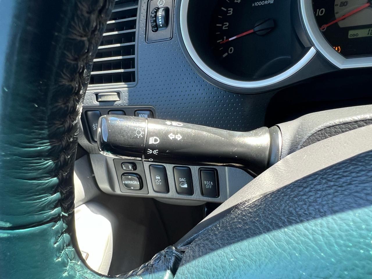 Toyota Tacoma Double Cab V6 4WD 2010